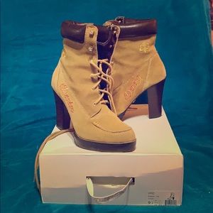 Dereon Virgo Lace-Up Boots in “Honey”